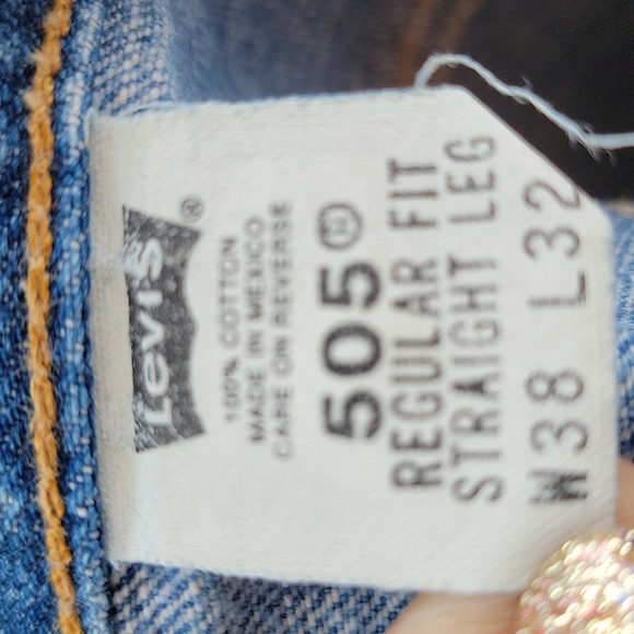 Men's 38x32 505 Regular Fit, Straight Leg Jeans - Picture 3 of 3